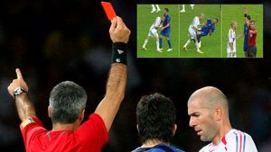 După 12 ani, o ipoteză incredibilă a fost lansată în legătură cu incidentul Zidane - Materazzi: "Dacă nu se întâmpla asta, arbitrul nu ar fi oprit jocul. Nu văzuse faza". Francezul, acuzat că a contribuit la eliminarea lui Zizou în finala CM 2006