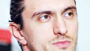 Săvulescu, la un pas să fie BĂ‚TUT de Nețoiu!** Ce "aroganță" i-a făcut fostului acționar și cum a scăpat de "cafteală"