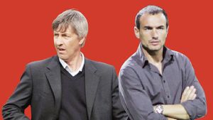 Negocieri paralele! Dinamo joacă la două "capete": Bergodi și Ionuț Badea