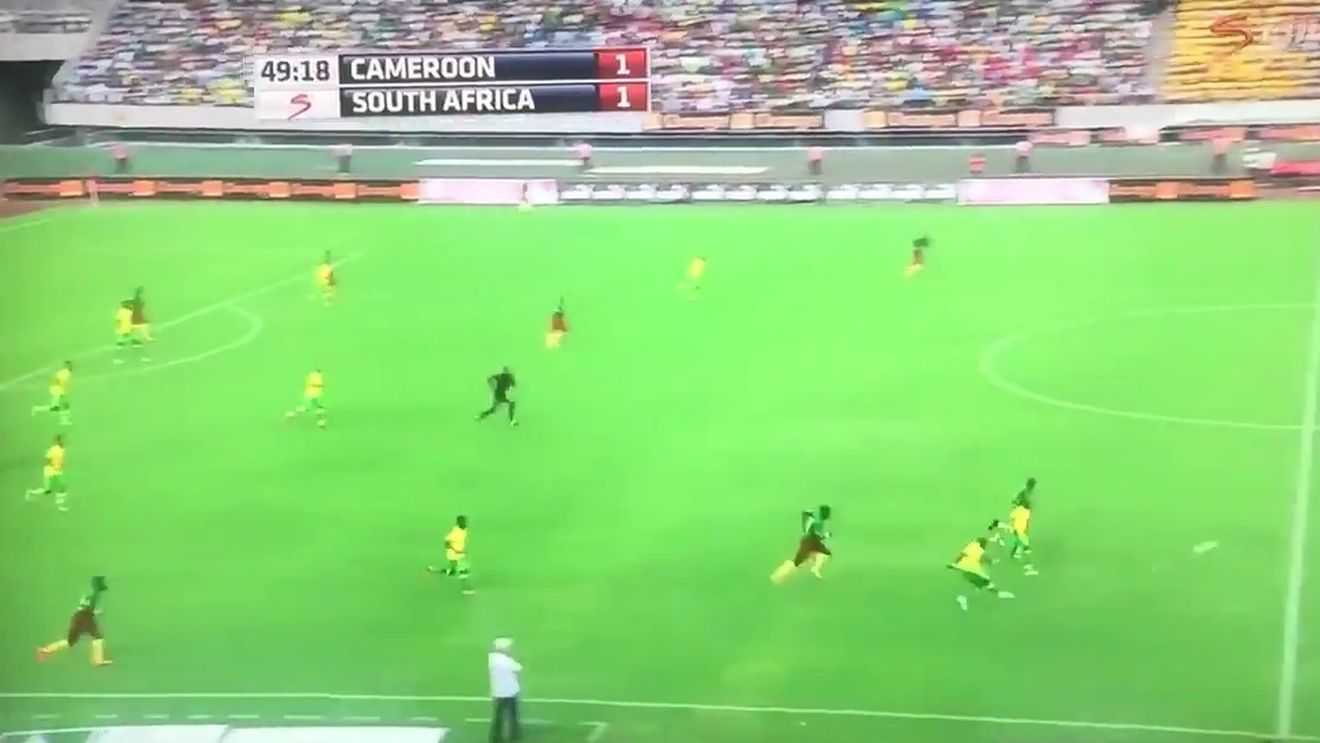 Golul despre care se vorbi peste ani! Un african tocmai l-a făcut uitat pe Beckham: VIDEO |  Execuția care face înconjurul lumii