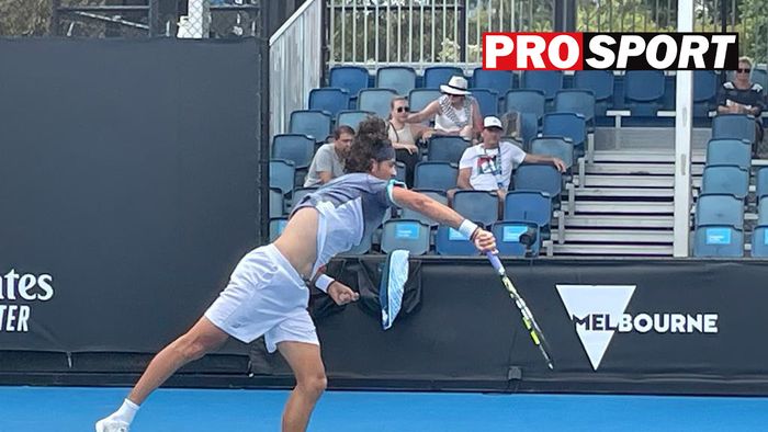 Corespondență Australian Open 2023 | Alex Coman, eliminat! Regrete după meci: "Un pic de ghinion la 4-4 în tie-break când mi-am pierdut serviciul" | FOTO & VIDEO EXCLUSIV