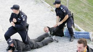 LPF "azmute" Poliția și Jandarmeria asupra ultrașilor!