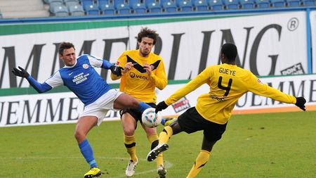 CFR, aproape să își acopere postul deficitar. Cheikh Gueye, ultima oară la Dynamo Dresda, este în probe