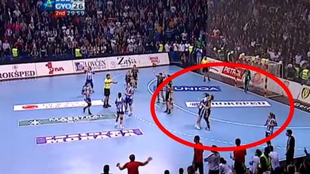 Un cap în gură în Liga Campionilor la handbal feminin este echivalent cu două etape de suspendare 