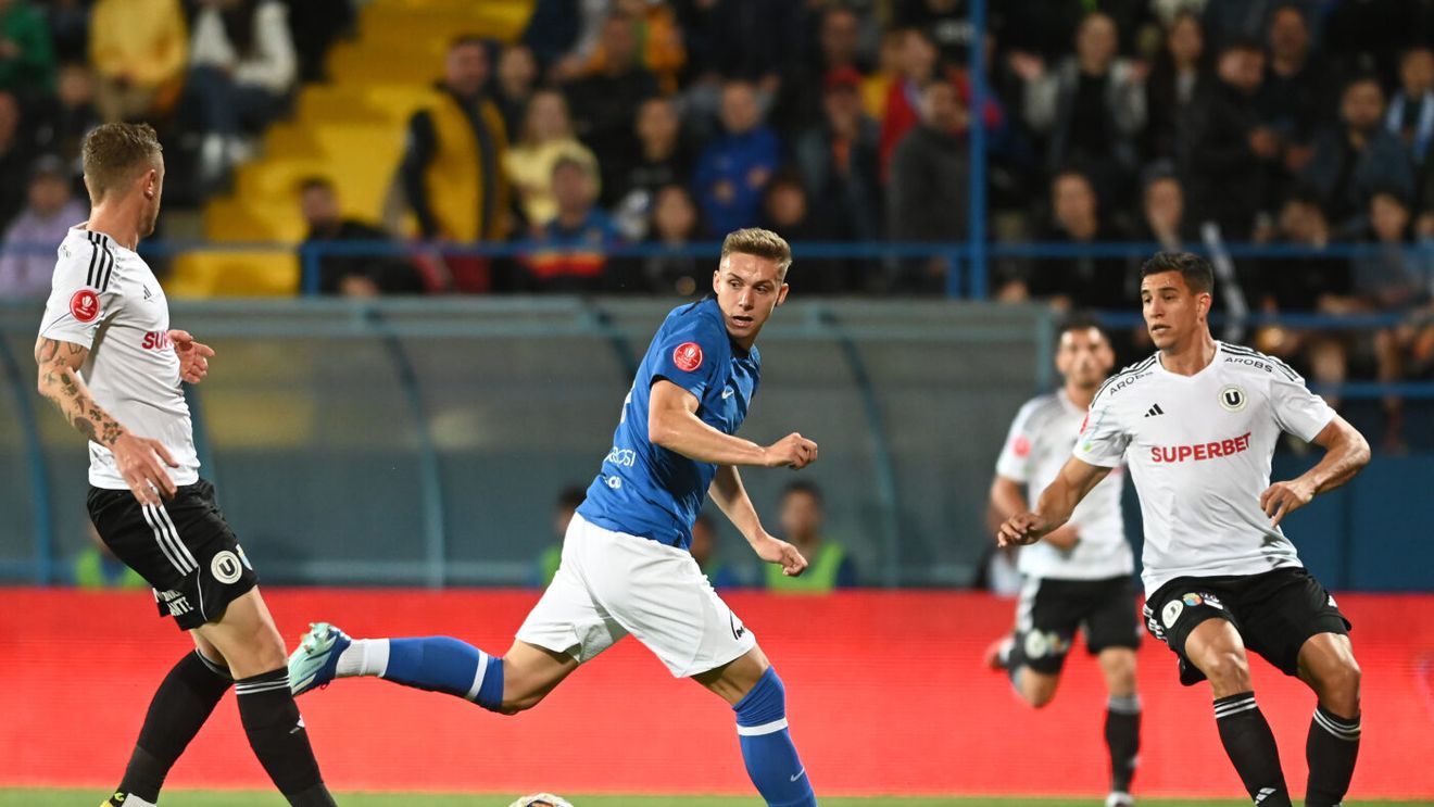 Farul Constanța - Universitatea Cluj 1-1, în etapa a 13-a din Superliga | Aioani îi face un punct cadou lui Sabău! Cum a putut să gafeze portarul campioanei