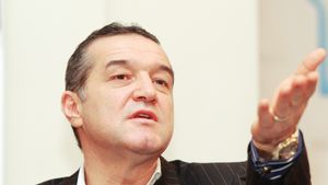 Becali : "Vreau un mijlocaș de creație ca Adrian Cristea"