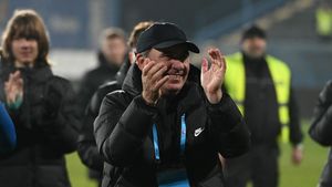 Povestea incredibilă care arată caracterul lui Gică Hagi! Prezentatorul TV Dan Negru, dezvăluire despre gestul „Regelui”: „Mă aștepta în parcare!”