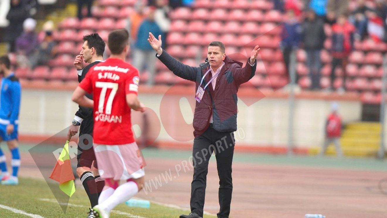 Stoican nu își explică înfrângerea: "Îmi este greu să diger acest rezultat" Vintilă: "Nu ne-a ajutat Cioinac, sunt buni jucătorii mei"