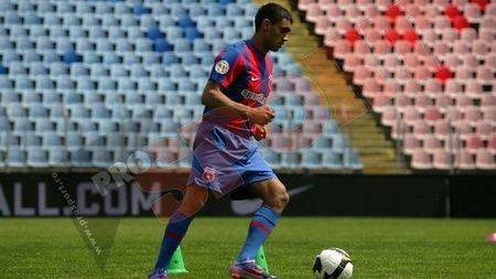 "Mă bucur că banderola Stelei rămâne la un țigan!"