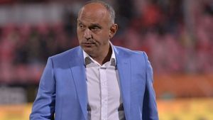 Florin Prunea, la un pas de U Cluj: „Am și negociat, am fost acolo!”. De ce a picat totul și ce a discutat cu Ioan Ovidiu Sabău | EXCLUSIV ProSport Live