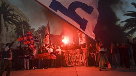 Motivul rar întâlnit pentru care derby-ul Croației a fost amânat. Fotbaliștii, solidari cu fanii