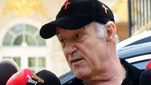 Declarațiile lui Gigi Becali nu i-au speriat pe belgieni, care sunt gata să vină cu o nouă ofertă pentru FCSB! Transferul de 3 milioane de euro, din nou de actualitate: „Posibil ca el să fie”