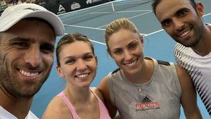 Simona Halep a primit sfaturi în timpul punctului! Cum a fost surprinsă jucătoarea noastră în primul meci din 2020 | VIDEO