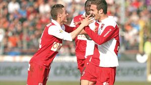 Planurile șefilor de la Dinamo pentru la vară!** Singura posibilitate ca Alexe și Torje să rămână și din sezonul viitor