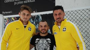 FOTO | Steaua și Dinamo, implicate într-o campanie anti-violență pe stadioane înainte de meciul direct