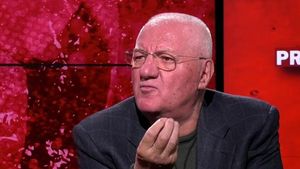 Dinamo ar trebui să dea afară toți fotbaliștii cu excepția a doi. Cine sunt singurii jucători de valoare pe care i-ar păstra Dumitru Dragomir