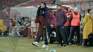 Fac pasul înapoi? Neagoe: **"Eu și Pițurcă ne vom prezenta la antrenamente! Ni s-a zis că acum vom fi primiți"