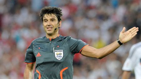 Massimo Busacca va conduce la centru Supercupa Europei