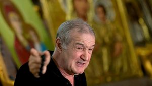 Gigi Becali a luat decizia: Vlad Chiricheș nu va mai juca titular la FCSB! De ce l-a ales pe Ngezana
