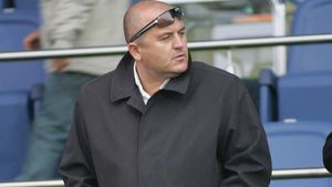 „Steaua și Rapid au adus jucători umflați de presă"