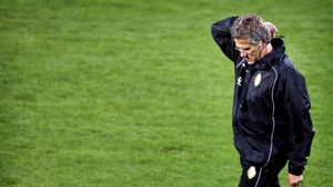 SONDAJ** Îl vrei pe Boloni la Steaua? Vezi de ce ar veni și de ce NU ar veni tehnicianul în Ghencea!