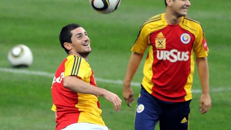 Liță Dumitru, "FIERT" pe Cociș: **"Pot să mă întreacă 20.000 de oameni, dar nu un 'nefotbalist' ca ăsta"