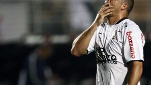 Încă este un jucător căutat!** "Grăsuțul" Ronaldo, dorit de Melbourne