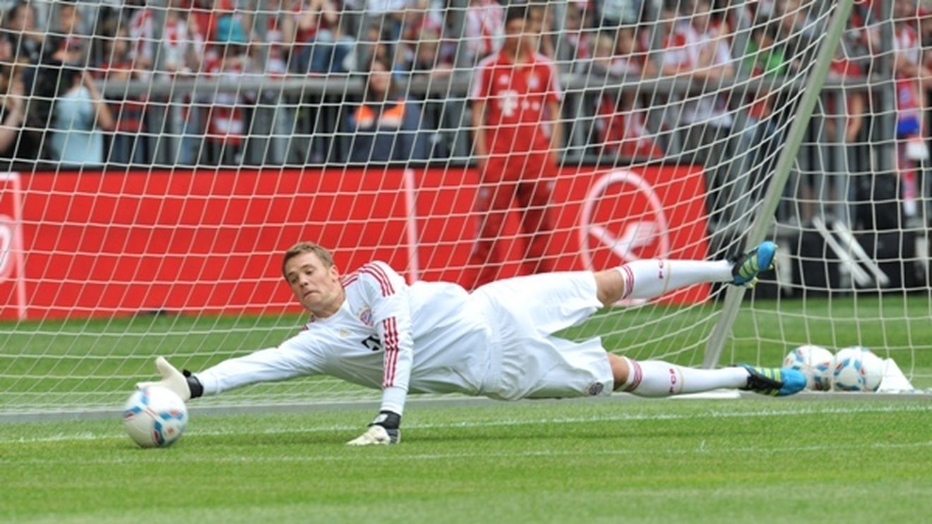 Xabi Alonso, despre Manuel Neuer: "Este cel mai bun portar alături de care am jucat vreodată. Are mari șanse să câștige Balonul de Aur"