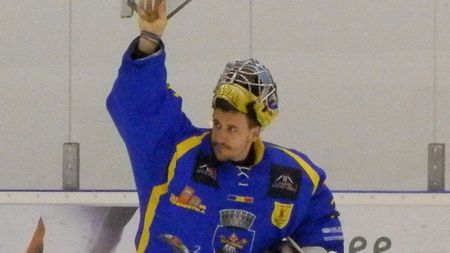 Corona Brașov a restabilit egalitatea în finala cu HSC Miercurea Ciuc, după un meci încheiat cu o repriză de box autentic