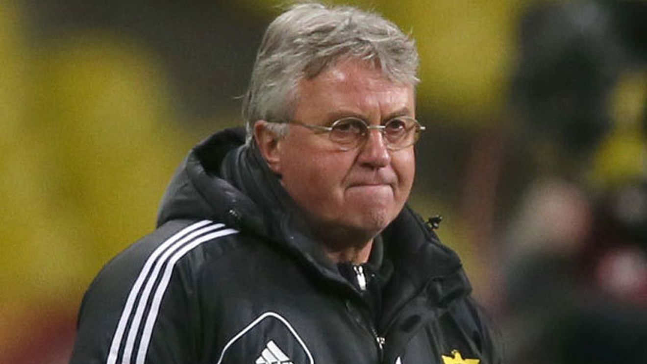 Guus Hiddink și-a prelungit contractul cu Anji Mahacikala pentru încă un sezon