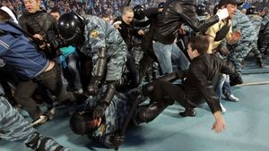 Evenimentele din Rusia iau o întorsătură neașteptată:** 'Ne gândim serios să ne retragem din campionat' Meciul dintre Dinamo și Zenit poate "șterge" o echipă