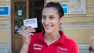 Alegeri europarlamentare 2019 și referendum justiție: naționala de handbal s-a mobilizat și a fost la vot între două antrenamente. „Am vrut să votez pentru că fac parte din generația care va trăi în România după aceste alegeri" | GALERIE FOTO