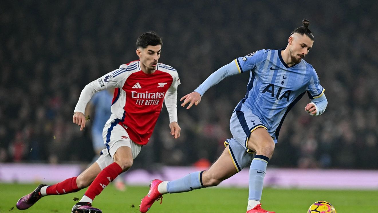 Gol de lângă Radu Drăgușin. Gafa portarului lui Tottenham la reușita lui Arsenal de 1-1