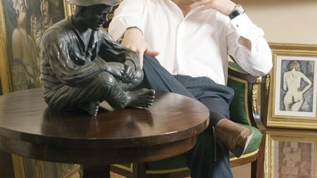 Becali lovește din nou în gloriile clubului: "Ilie n-are ce căuta la Steaua!** Să rămână la televizor!"