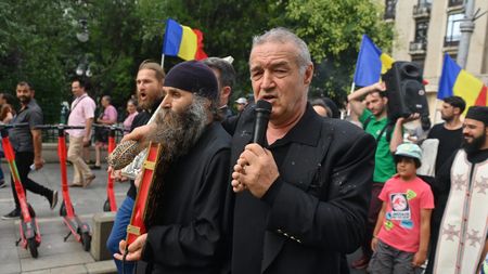„Gigi Becali a dat 300.000.000 de euro! Îi ținea sus, deasupra biroului lui. Dacă mint, să îmi faceți ce vreți”. Prietenul miliardarului de la FCSB dezvăluie unde s-au dus cei mai mulți bani din averea acestuia