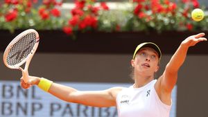 S-a ales praful de clasamentul Igăi Swiatek. Iese din TOP 2, după 3 ani: „Fac ceva rău sigur”