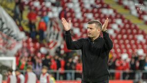 Balint, primele declarații la revenirea ca antrenor al celor de la UTA Arad: „Obiectivul trebuie să se raporteze la realitatea de azi”