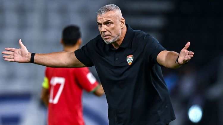 Cosmin Olăroiu, meci dramatic în Emirate! Echipa românului a revenit de la 0-2, dar a ratat victoria în fața unei adversare care a terminat în 10 oameni