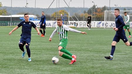 Liviu Antal, aproape de primul titlu cu Zalgiris! Cum îi merge atacantului în străinătate. Amical între românii din Lituania | GALERIE FOTO