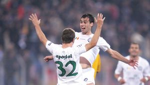 MM: "Calificarea ar fi o uriașă performanță și pentru Stuttgart"** V. Becali: "Unirea va câștiga"