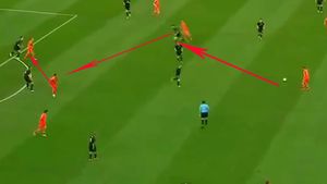 Start FABULOS spre un Mondial de VIS!** VIDEO Rusia a FURAT tiki-taka de la Spania! Ă‚sta e primul gol înscris în preliminariile europene pentru CM 2014!