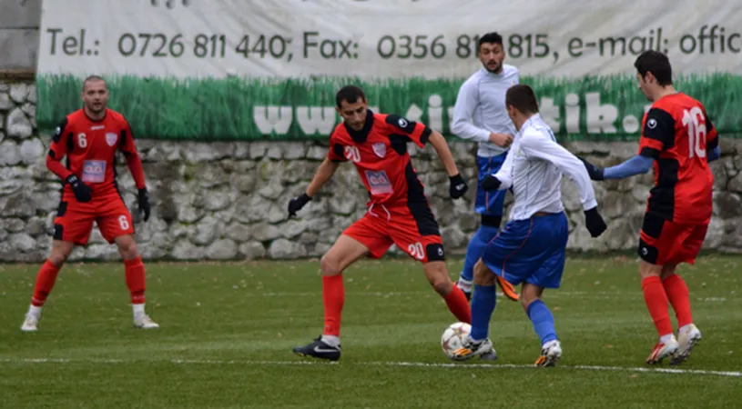 Metalul a câștigat contra Lugojului cu goluri marcate numai din penalti.** Vulturii a pus serios probleme jucătorilor lui Oprița