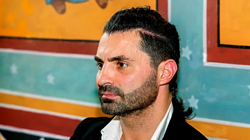 Ce se întâmplă cu salonul de înfrumusețare pe care îl deține Pepe. ”Așa, pe vorbe, eu nu dau afacerea”