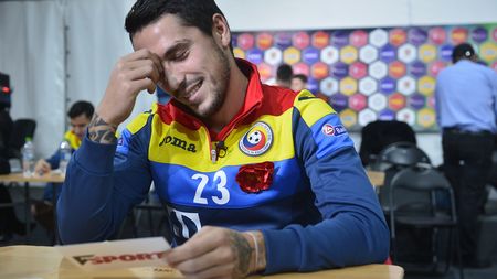 VIDEO | Interviu-experiment cu Nicolae Stanciu. Mijlocașul a citit singur întrebările incomode și povestește despre întâlnirile cu Poliția Rutieră, nopțile pierdute sau despre motivul pentru care nu vrea să i se spună "Nicușor"