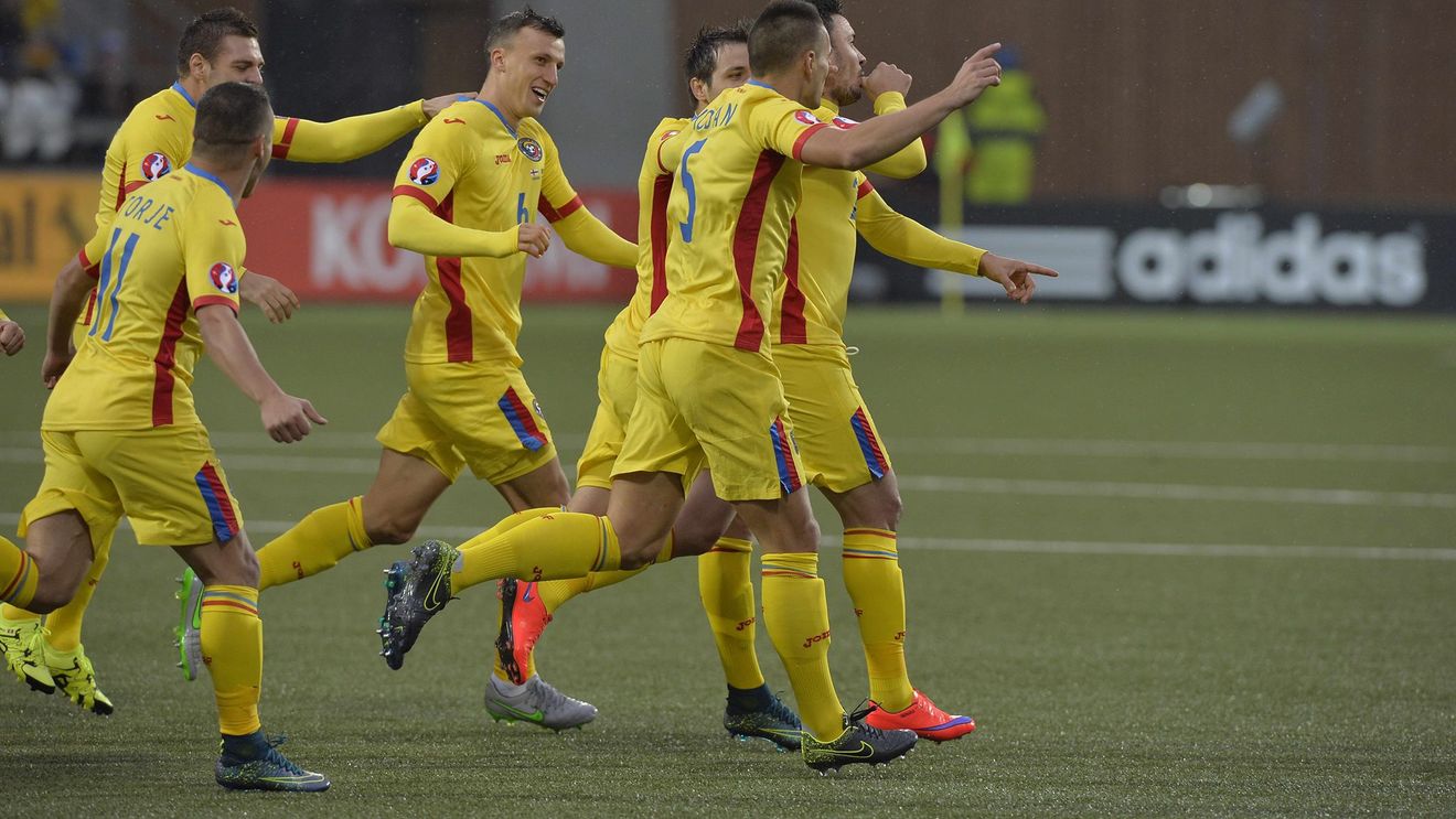 Ne vedem la Euro 2016! Victoria din Feroe ne trimite la un turneu final după o pauză de 8 ani. Budescu, eroul meciului cu o "dublă" de efect