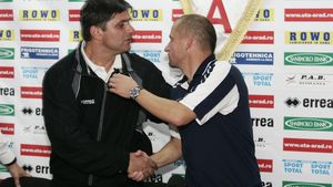 Munteanu: "Lăcătuș a pregătit foarte bine echipa din punct de vedere fizic"