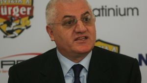 Dragomir: "Lupescu a vândut drepturile de televizare fără licitație, deși erau oferte mai mari"