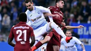 Ne îndreptăm spre un final cu cuțitele pe masă! Ce program au Craiova și CFR Cluj + Scenariul în care oltenii devin campioni încă de vineri