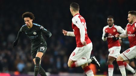 Wenger Out? Manchester City s-a impus categoric pe Emirates, la numai patru zile de la finala Cupei Ligii. Mai mulți suporteri au ales să boicoteze meciul, ca urmare a ultimelor rezultate