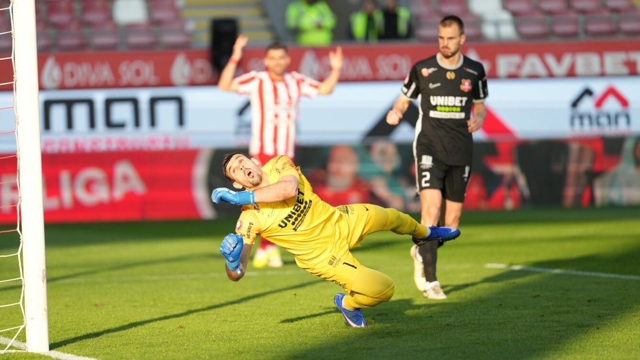 Autogolul din Superliga va face înconjurul lumii! Comentatorii au rămas mască: „E incredibil aşa ceva!”